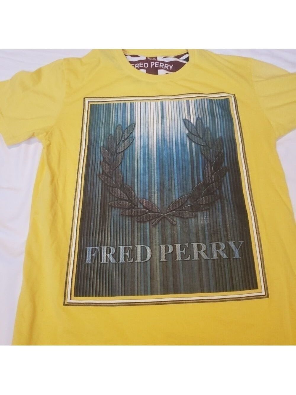 ⭐FRED Perry Tee Shirt